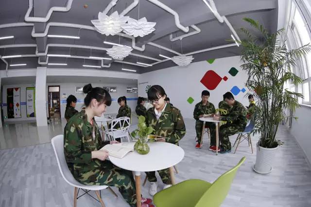 現代職業教育典范 --我校發展巡禮系列報道六