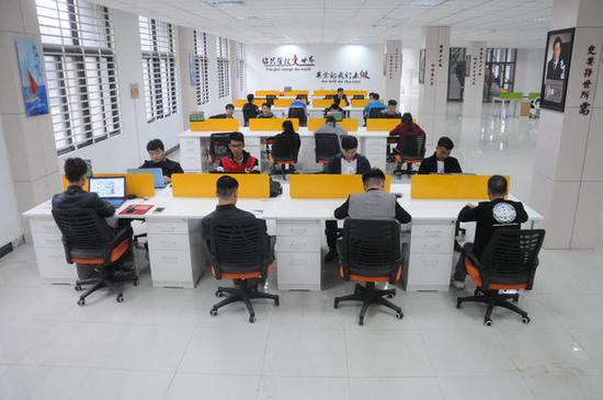 鄭財:獲河南省大學(xué)生創(chuàng)新創(chuàng)業(yè)實踐示范基地