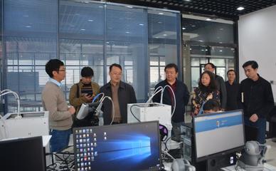 貴州師范大學副校長羅永祥到創新創業教育基地考察調研